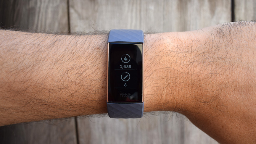 review vòng đeo tay Fitbit Charge 3