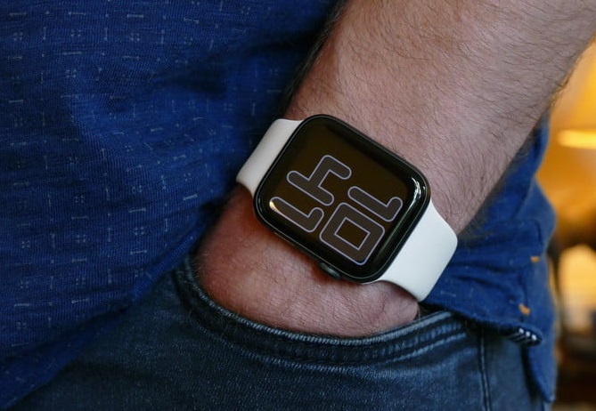 đánh giá đồng hồ thông minh Apple Watch series 5